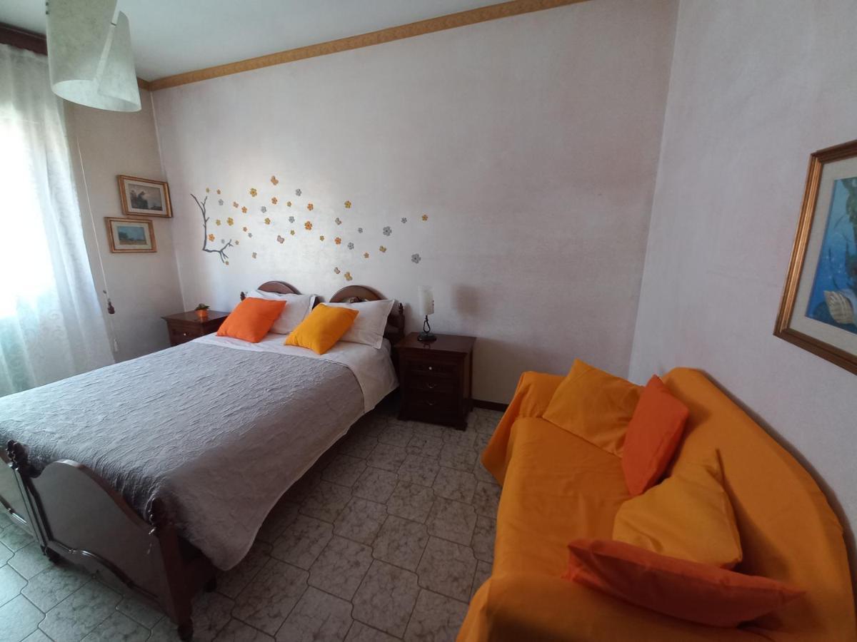 לינה וארוחת בוקר ל'אקווילה Casa Guerrino מראה חיצוני תמונה
